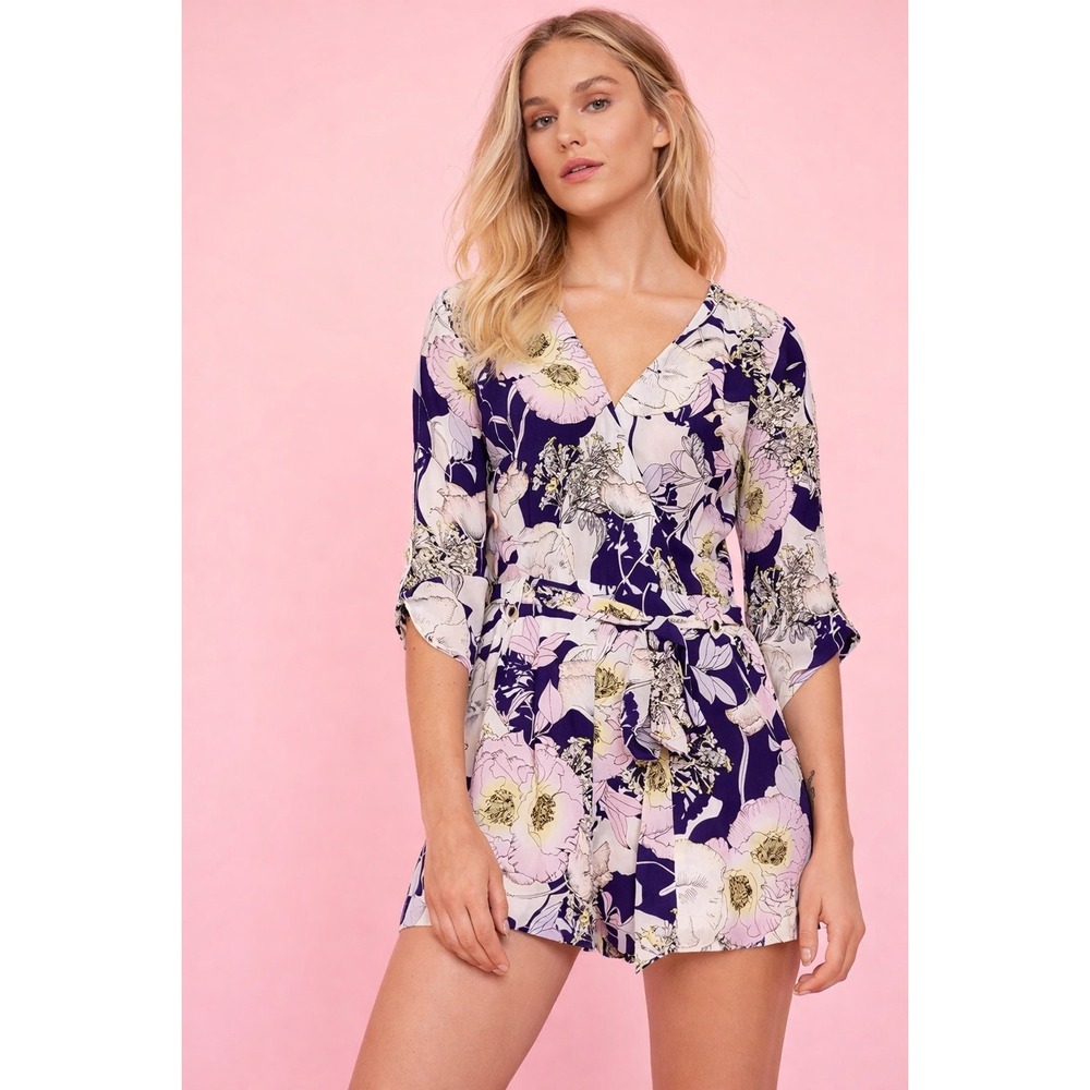 Yumi Kim Liz 100% Silk Floral Romper Womens S Navy Wrap Front Tie Waist Pockets